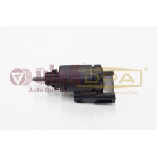 выключатель концевой стоп-сигнала (4 pin)