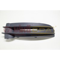 заглушка бампера переднего правая