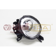 фара противотуманная правая