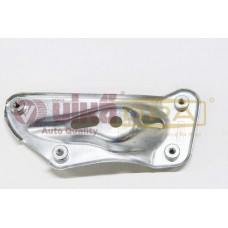 кронштейн крыла правый