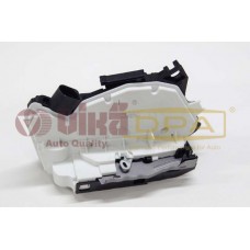 замок двери задней правой