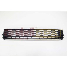 решетка бампера переднего центральная