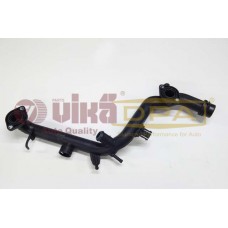 патрубок системы охлаждения