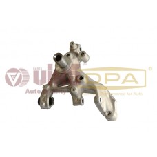 кулак задний правый