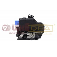 замок двери задней левой