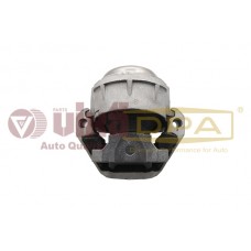 опора двигателя