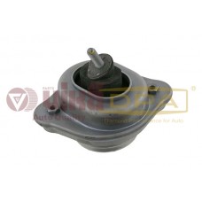 опора двигателя