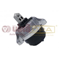 опора двигателя