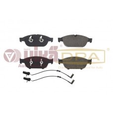 колодки тормозные передние датчиком 4G0615121D