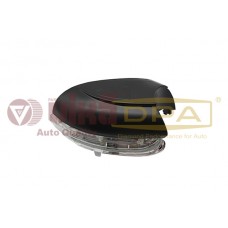 повторитель поворота в зеркале левый