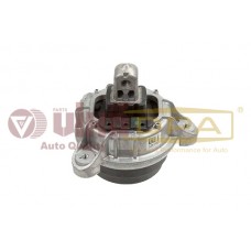 опора двигателя