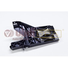 кронштейн передней панели правый