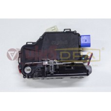 замок двери передней правой