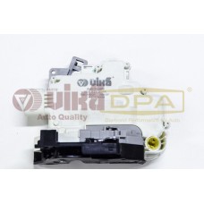 замок двери передней левой