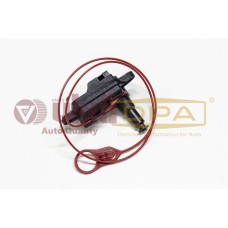 сервопривод замка лючка бензобака