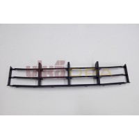 решетка бампера переднего центральная