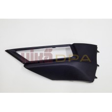 рамка противотуманной фары левая