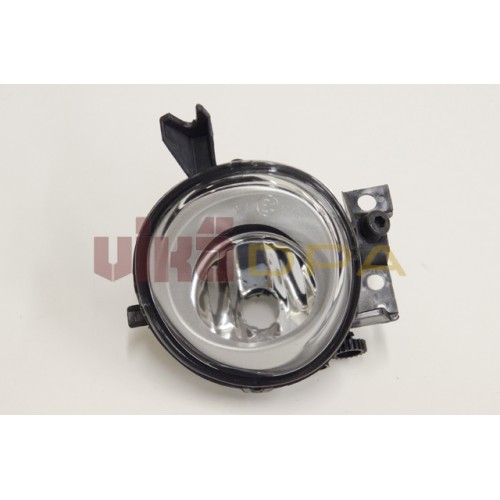 фара противотуманная правая