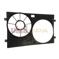 кожух вентиляторов (радиатора и кондиционера)