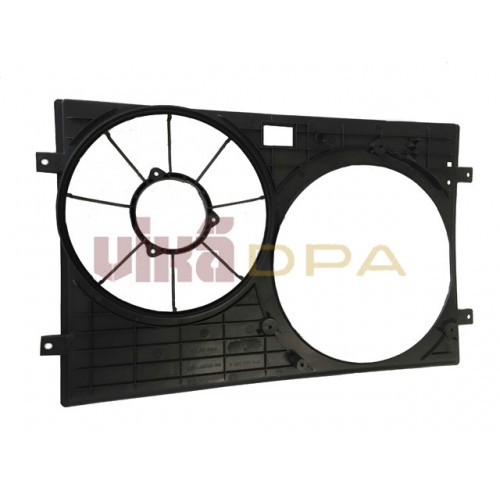 кожух вентиляторов (радиатора и кондиционера)