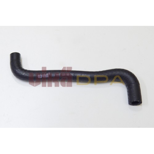 патрубок картерных газов