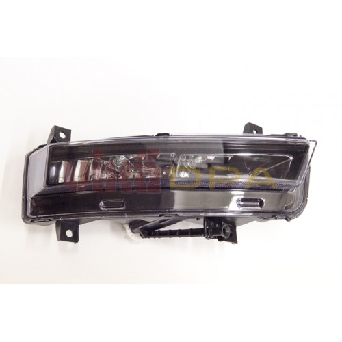 фара противотуманная правая