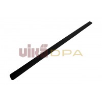 молдинг двери передней правой