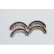 колодки тормозные задние (бараб)