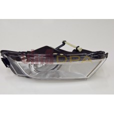 фара противотуманная правая