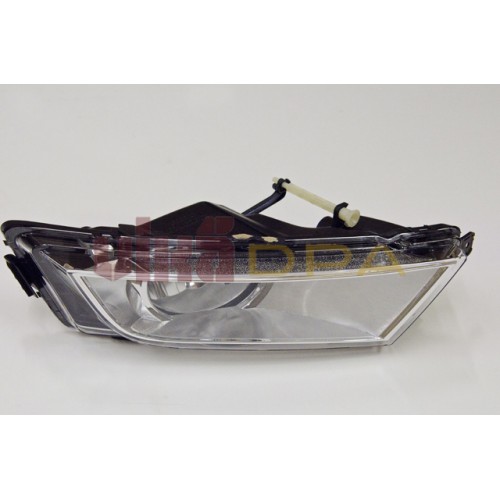 фара противотуманная правая