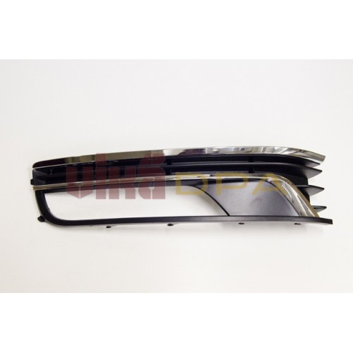 накладка бампера переднего левая