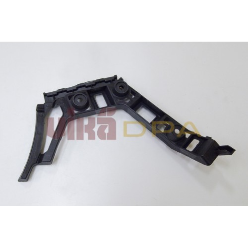 Кронштейн заднего бампера правый