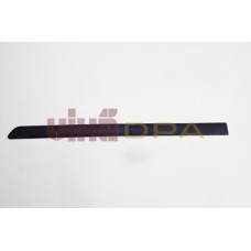 молдинг двери задней левой