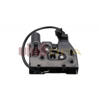 замок капота