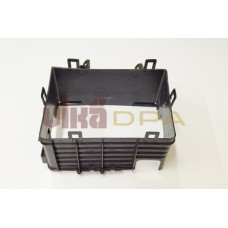 кожух аккумулятора средний  (STP)