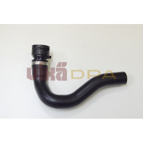 патрубок системы охлаждения