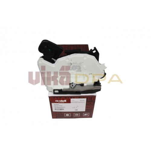 замок двери задней правой