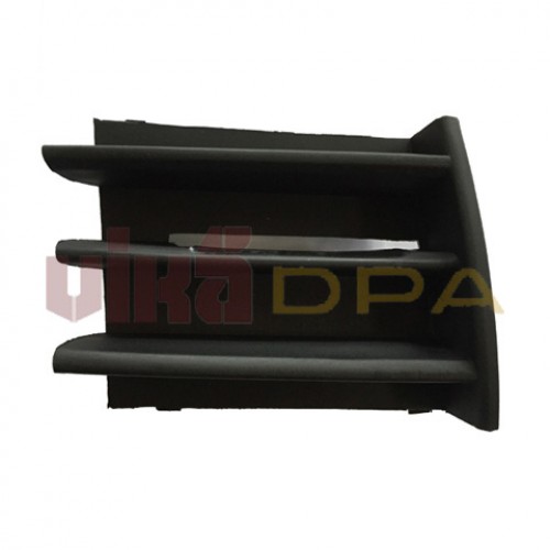 решетка бампера переднего правая малая