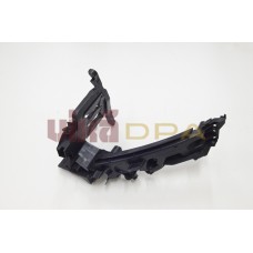 кронштейн передней панели левый