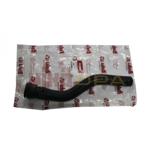 патрубок системы охлаждения