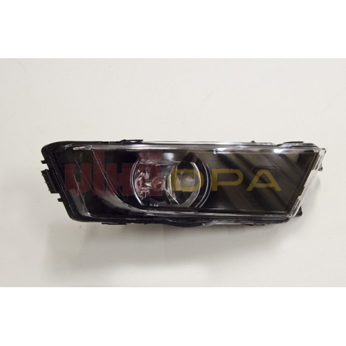 фара противотуманная правая