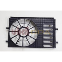 кожух вентиляторов (радиатора и кондиционера)