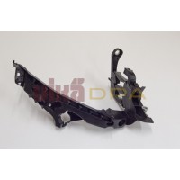 кронштейн передней панели правый