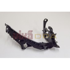 кронштейн передней панели правый