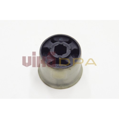 сайлентблок рычага подвески (передний)