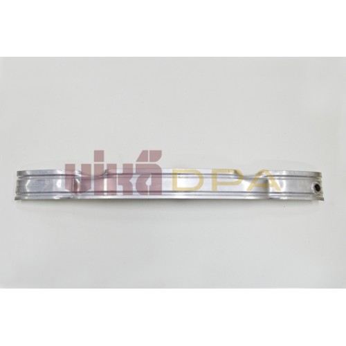 усилитель бампера переднего