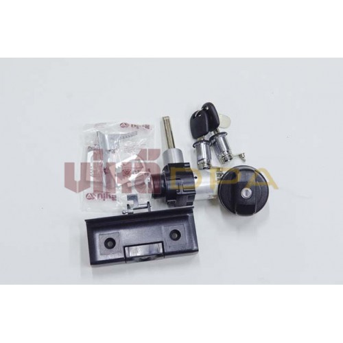 личинки с ключами (комплект)