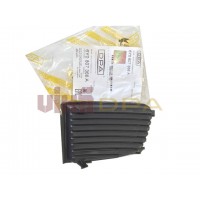 заглушка противотуманной фары правая