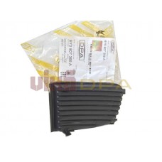 заглушка противотуманной фары правая