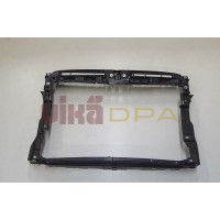 панель передняя